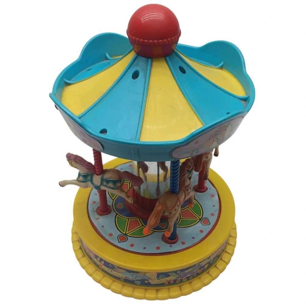 Vintage 1991 Redbox Musical Wind Up Merry Go Round Horse‎ Carousel  SEE VIDEO!